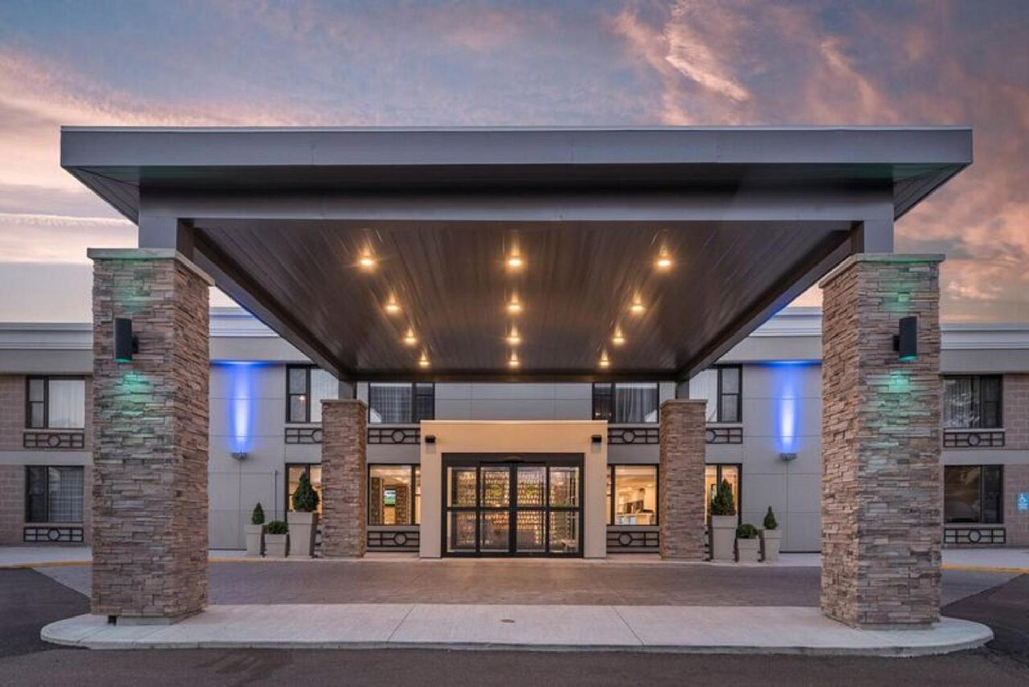 Holiday Inn Express Hotel & Suites Charlottetown By Ihg Exteriör bild