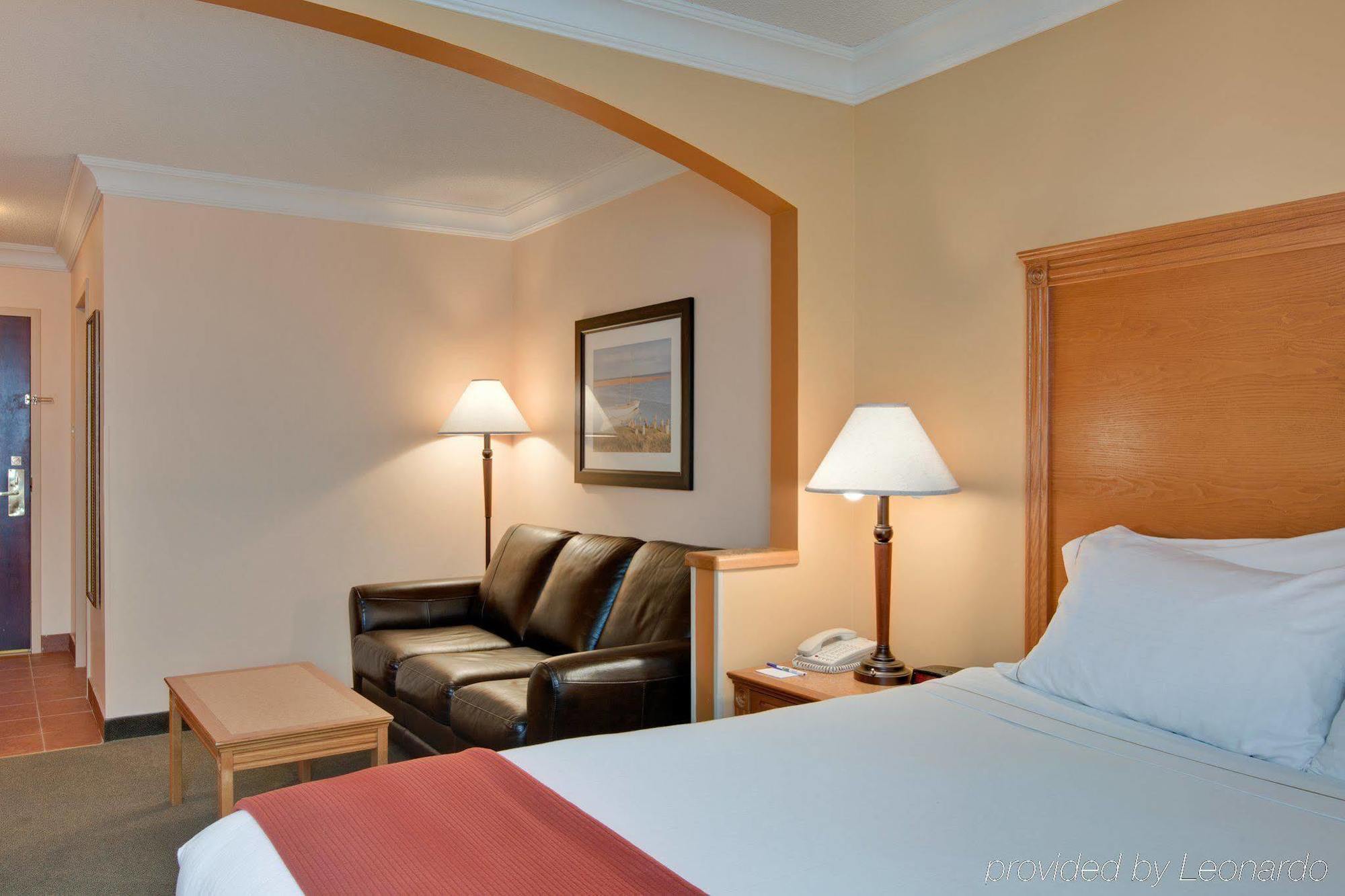Holiday Inn Express Hotel & Suites Charlottetown By Ihg Exteriör bild