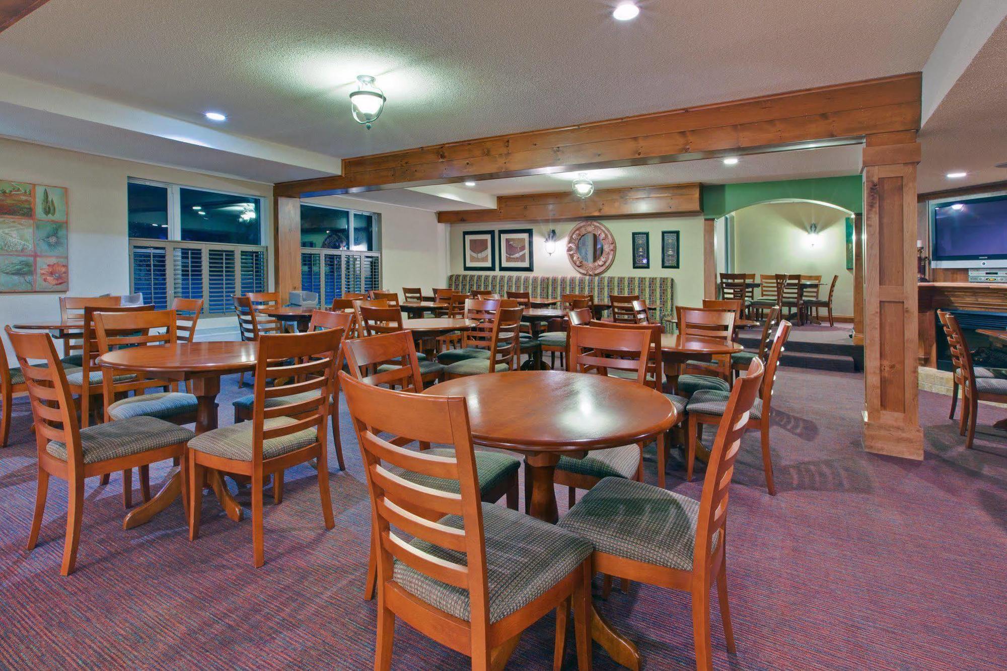 Holiday Inn Express Hotel & Suites Charlottetown By Ihg Exteriör bild
